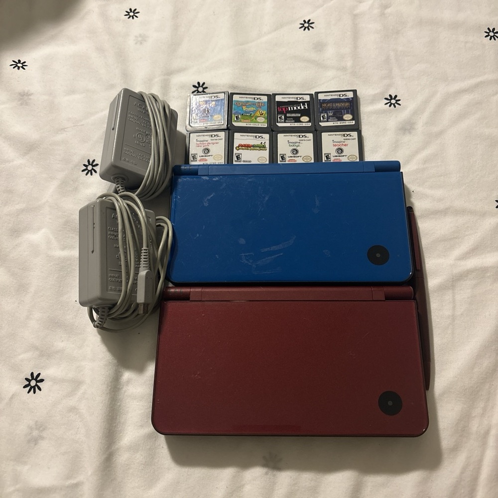 Nintendo Blue and Red DS Consoles with Games and Chargers